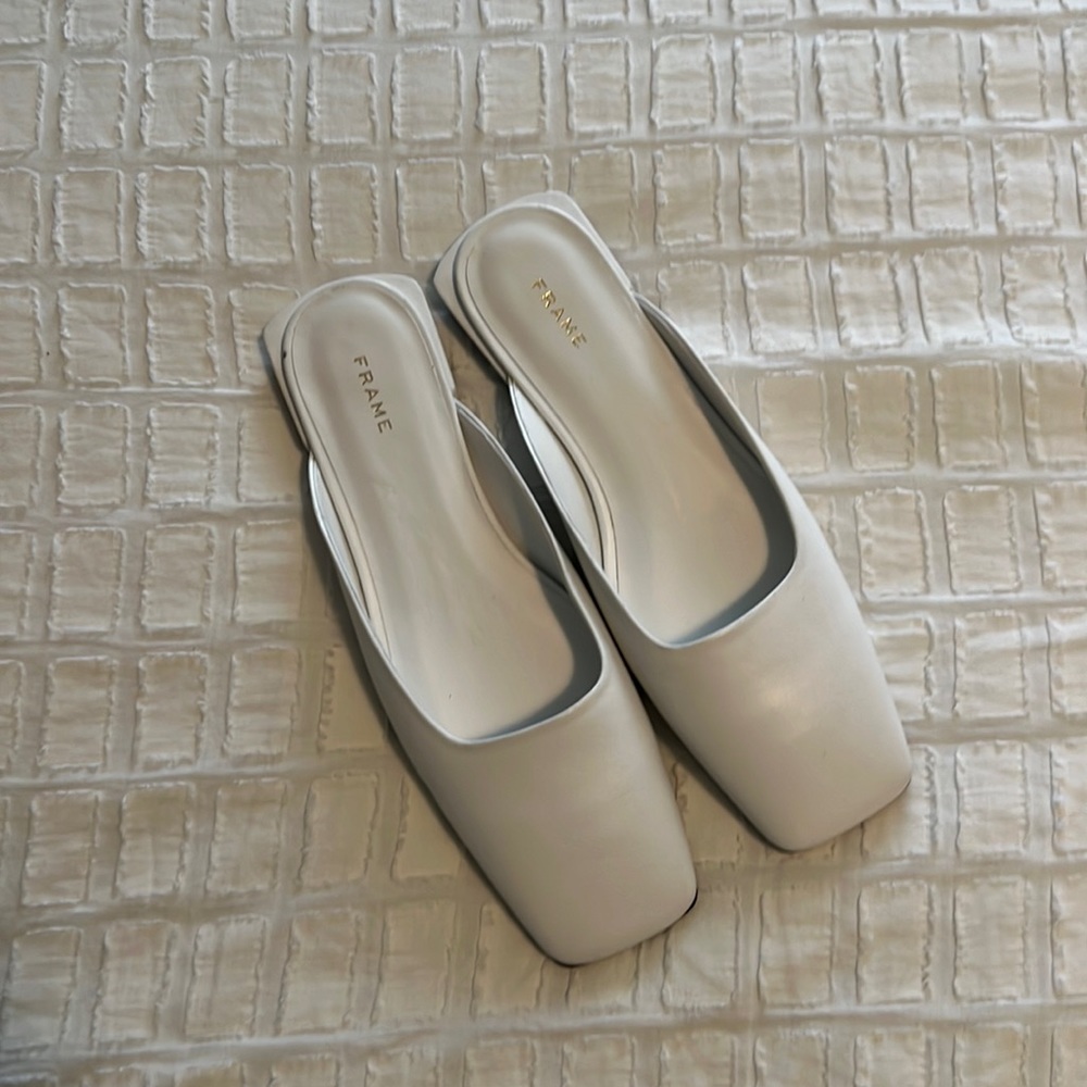 New! Frame slide on flats